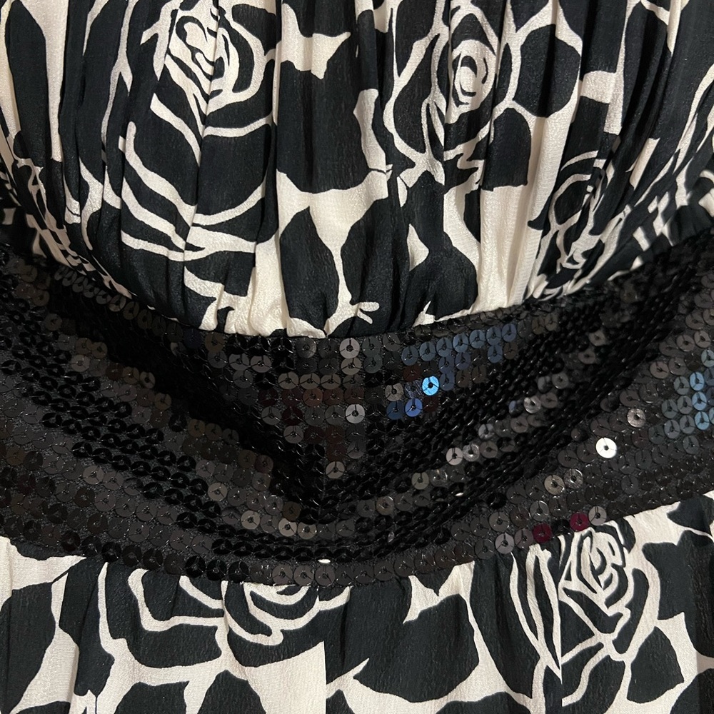 White House Black Market Prom or Homecoming dress - strapless - Picture 2 of 3